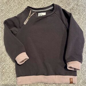 Ampersand Ave Pullover side zip sweatshirt
